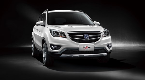 ����һ�� ������CS35����С��SUV�г���˵�λ