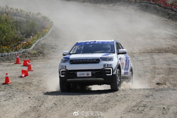 首月销量破万 长安CS55技术探秘之旅即将开启!