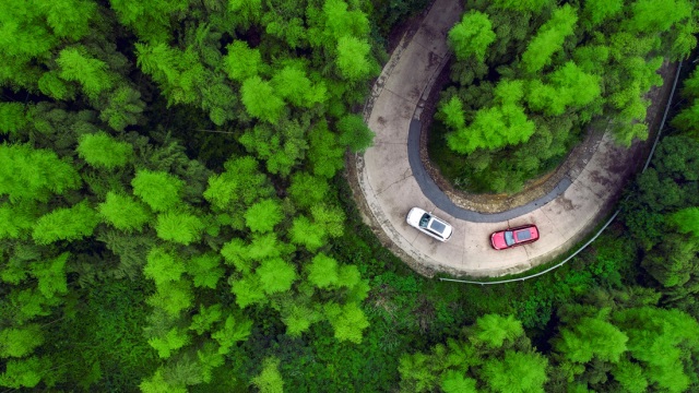 Ʒ������ ����CS75����������SUV�±��