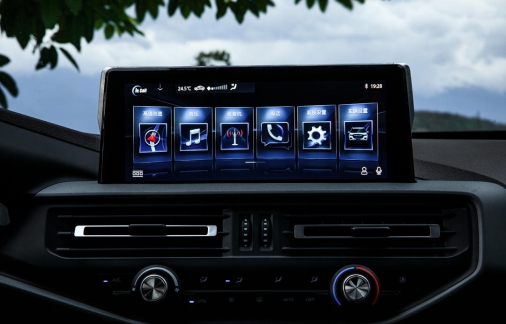 ��������F70Ƥ������Ԥ�� 10.38-14.08��Ԫ ����ԽҰ������