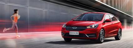 汽车行驶在路上
描述已自动生成