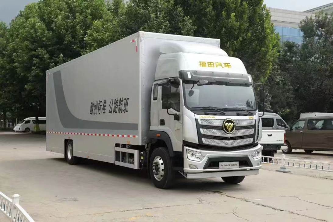 ����ͣ��·��

�������Զ�����