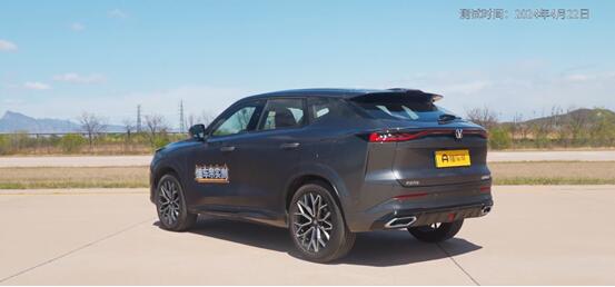 反向虚标?长安UNI-Z纯电续航达成率实测达189%,综合性能超“双宋” 反向虚标?长安UNI-Z纯电续航达成率实测达189%,综合性能超“双宋”